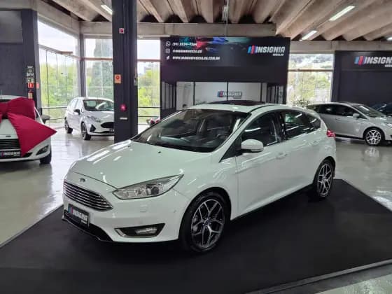 Carro 2.0 TITANIUM PLUS 16V FLEX 4P POWERSHIFT