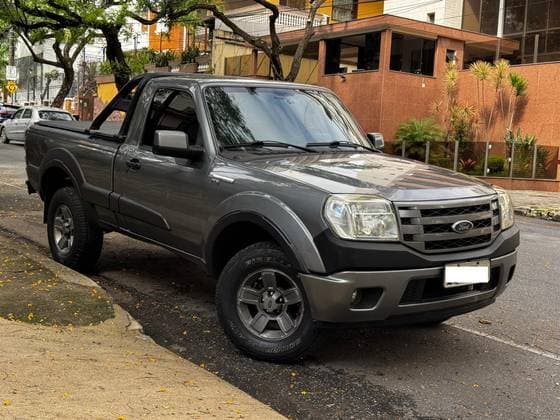 Carro 2.3 XLS 4X2 CS 16V GASOLINA 2P MANUAL