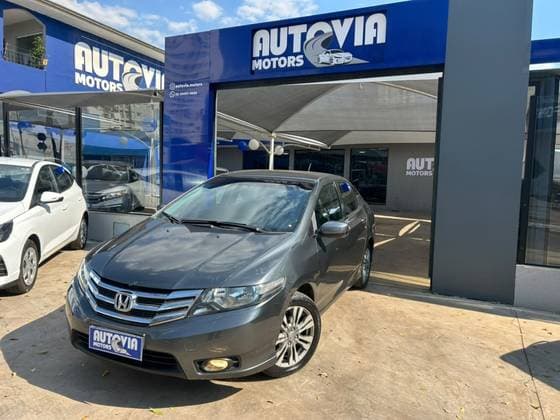Carro 1.5 LX 16V FLEX 4P AUTOMÁTICO