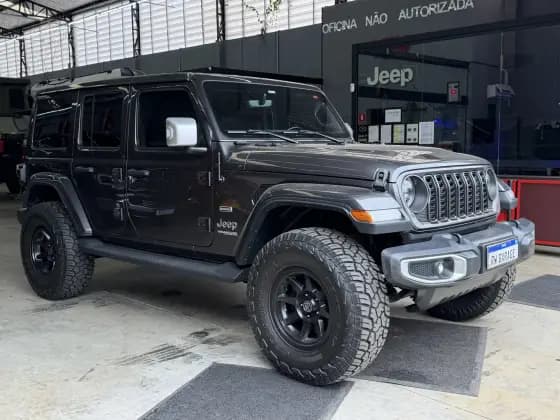 Carro 2.0 TURBO GASOLINA UNLIMITED SAHARA 4P 4X4 AT8