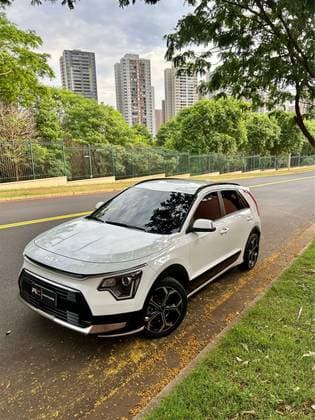 Carro 1.6 GDI HEV EX DCT