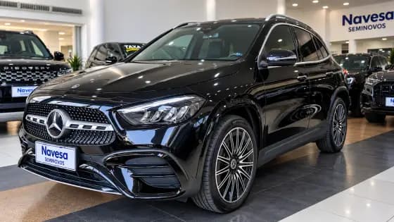 Carro 1.3 MHEV AMG LINE 7G-DCT