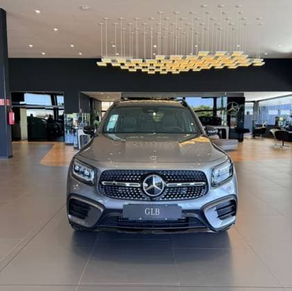 Carro 2.0 MHEV NIGHT EDITION 4MATIC 8G-DCT