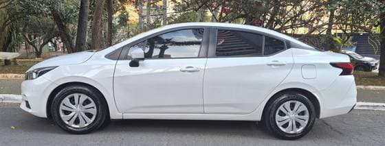 Carro 1.6 16V FLEX SENSE XTRONIC