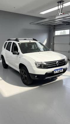 Carro 1.6 DYNAMIQUE 4X2 16V FLEX 4P MANUAL