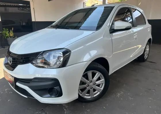 Carro 1.5 X PLUS 16V FLEX 4P AUTOMÁTICO