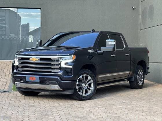 Carro 5.3 V8 GASOLINA 1500 HIGH COUNTRY 4X4 AUTOMÁTICO