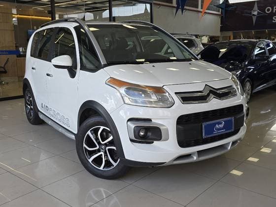 Carro 1.6 EXCLUSIVE 16V FLEX 4P MANUAL