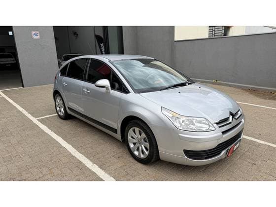Carro 2.0 GLX 16V FLEX 4P MANUAL