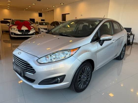 Carro 1.6 TITANIUM SEDAN 16V FLEX 4P POWERSHIFT