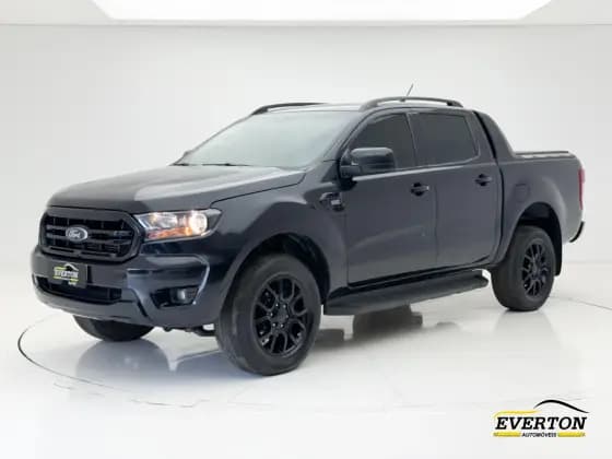 Carro 2.2 BLACK 4X2 CD 16V DIESEL 4P AUTOMÁTICO