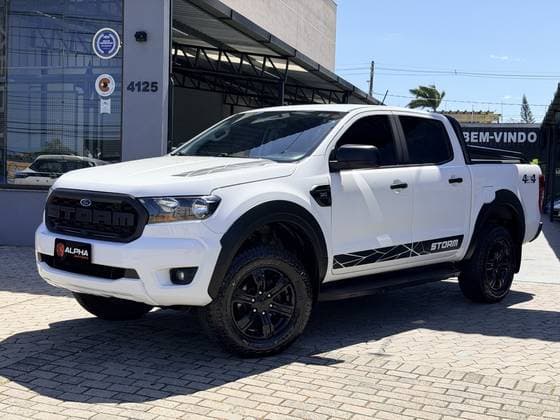 Carro 3.2 STORM 4X4 CD 20V DIESEL 4P AUTOMÁTICO