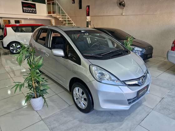 Carro 1.4 LX 16V FLEX 4P MANUAL