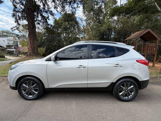 Carro 2.0 MPFI GL 16V FLEX 4P AUTOMÁTICO