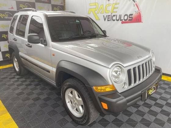 Carro 2.4 SPORT 4X4 16V GASOLINA 4P MANUAL