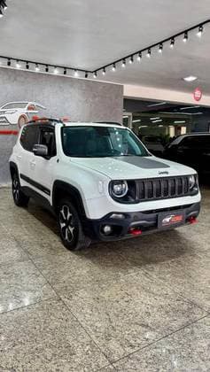 Carro 2.0 16V TURBO DIESEL TRAILHAWK 4P 4X4 AUTOMÁTICO