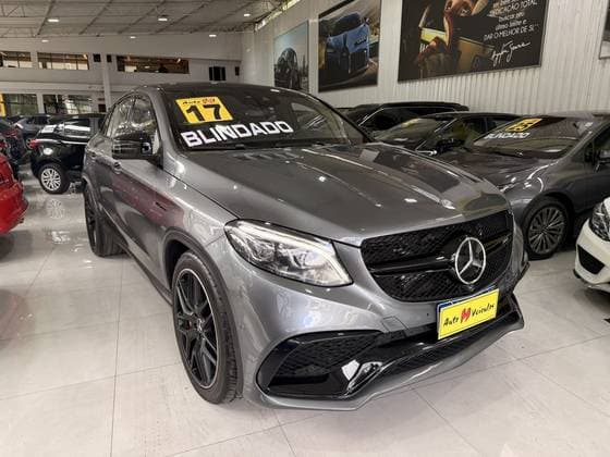 Carro 5.5 V8 TURBO GASOLINA COUPÉ 4MATIC 7G-TRONIC