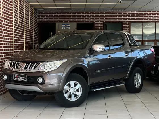 Carro 2.4 16V TURBO DIESEL SPORT HPE TOP CD 4P 4X4 AUTOMÁTICO