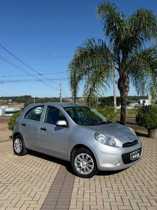 Carro 1.6 S 16V FLEX 4P MANUAL