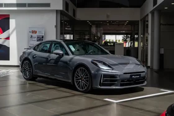 Carro 2.9 V6 E-HYBRID 4 PDK