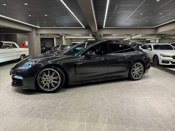 Carro 2.9 V6 E-HYBRID 4 SPORT TURISMO PDK