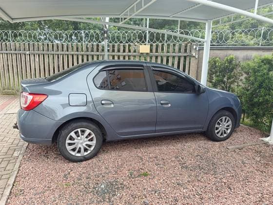 Carro 1.0 EXPRESSION 16V FLEX 4P MANUAL