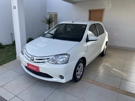 Carro 1.5 XS 16V FLEX 4P MANUAL