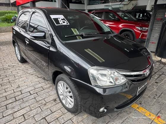 Carro 1.5 XLS 16V FLEX 4P MANUAL