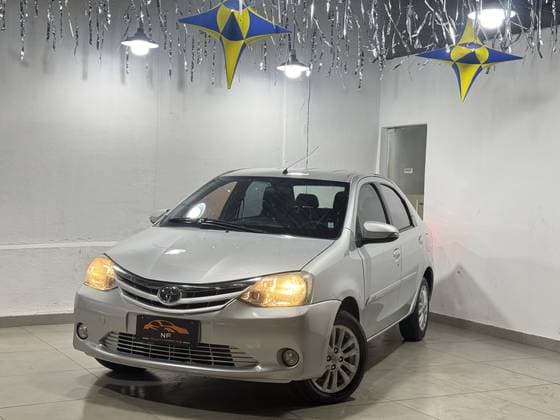 Carro 1.5 XLS SEDAN 16V FLEX 4P MANUAL