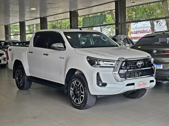 Carro 2.8 D-4D TURBO DIESEL CD SRX LIMITED 4X4 AUTOMÁTICO
