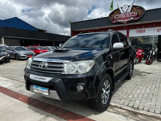 Carro 3.0 SRV 4X4 16V TURBO INTERCOOLER DIESEL 4P AUTOMÁTICO