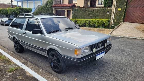 Carro 1.8 GLS 8V GASOLINA 2P MANUAL