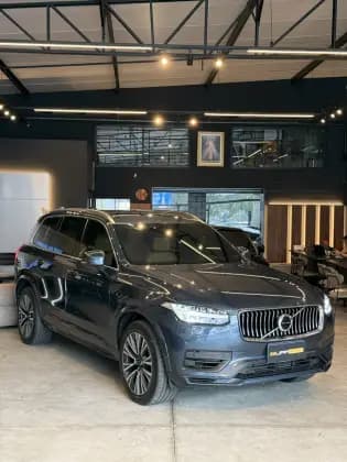 Carro 2.0 T8 HYBRID MOMENTUM AWD GEARTRONIC