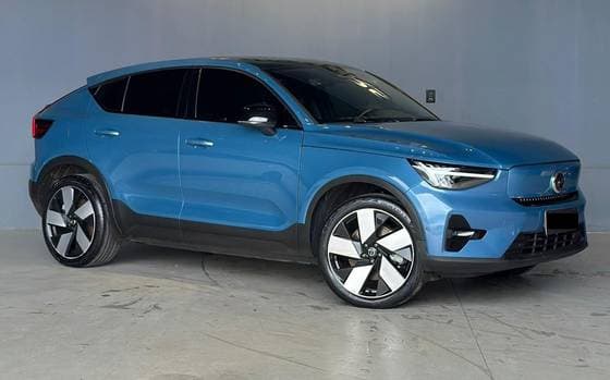 Carro P8 RECHARGE TWIN ELECTRIC ULTIMATE AWD