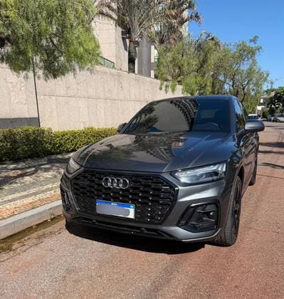 Carro 2.0 45 TFSI GASOLINA SPORTBACK S LINE BLACK QUATTRO S TRONIC