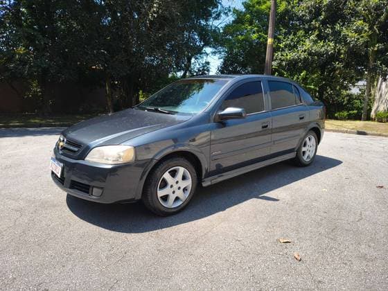 Carro 2.0 MPFI ADVANTAGE 8V FLEX 4P MANUAL