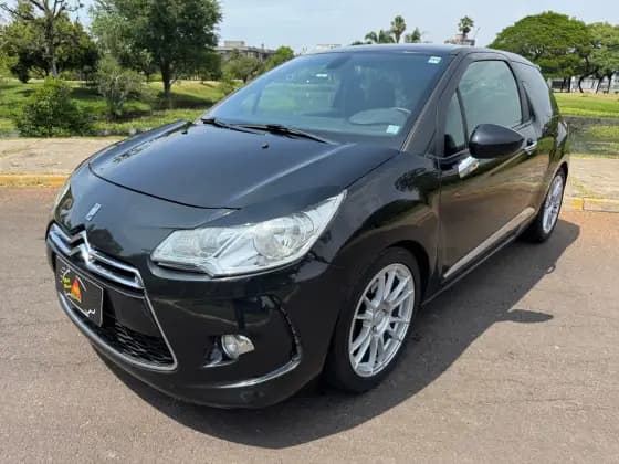 Carro 1.6 THP GASOLINA SPORT CHIC MANUAL