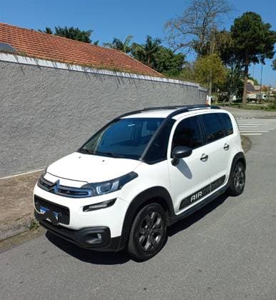 Carro 1.6 VTI 120 FLEX LIVE EAT6