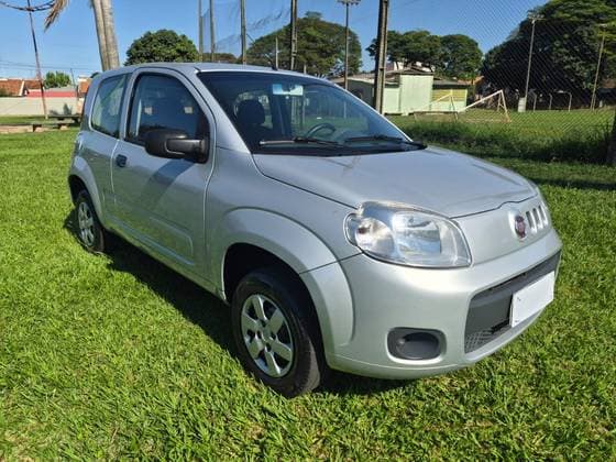 Carro 1.0 EVO VIVACE 8V FLEX 2P MANUAL