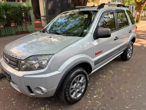 Carro 1.6 XLT FREESTYLE 8V FLEX 4P MANUAL