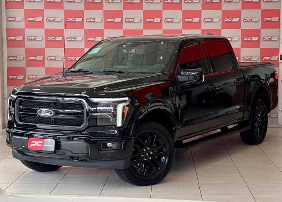 Carro 5.0 V8 GASOLINA CD LARIAT BLACK FX4 AUTOMÁTICO