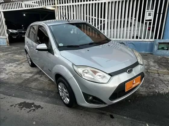 Carro 1.6 MPI CLASS HATCH 8V FLEX 4P MANUAL