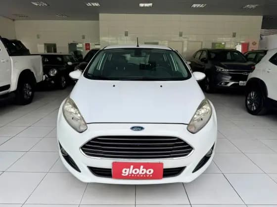 Carro 1.6 TITANIUM HATCH 16V FLEX 4P AUTOMÁTICO
