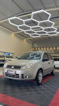 Carro 1.6 MPI HATCH 8V FLEX 4P MANUAL