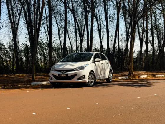 Carro 1.6 PREMIUM 16V FLEX 4P MANUAL