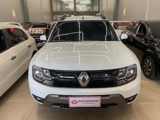 Carro 1.6 DYNAMIQUE 4X2 16V FLEX 4P MANUAL