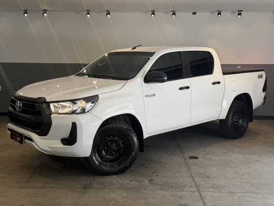 Carro 2.8 D-4D TURBO DIESEL CD POWER PACK 4X4 MANUAL