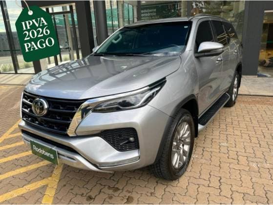 Carro 2.8 D-4D TURBO DIESEL SRX 7L 4X4 AUTOMÁTICO