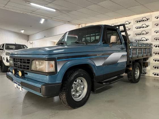 Carro 4.0 CUSTOM S CS 8V DIESEL 2P MANUAL
