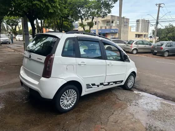 Carro 1.4 MPI ATTRACTIVE 8V FLEX 4P MANUAL